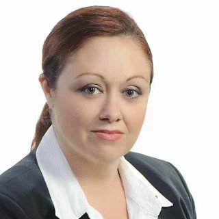 Julia Kefalinos