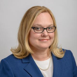 Lori L Smith
