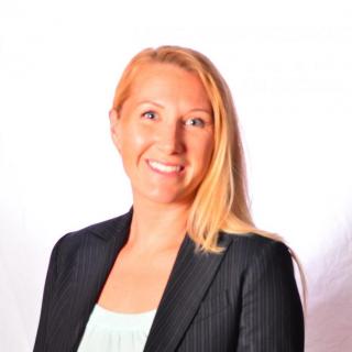 Lauren Armstrong
