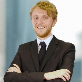 Ryan J Truesdale