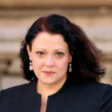 Roya Hanna