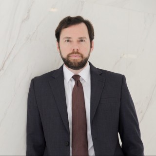 Benjamin R Roberts