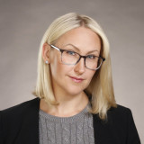 Carolyn Devon